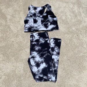 Fabletics Powerhold Outfit